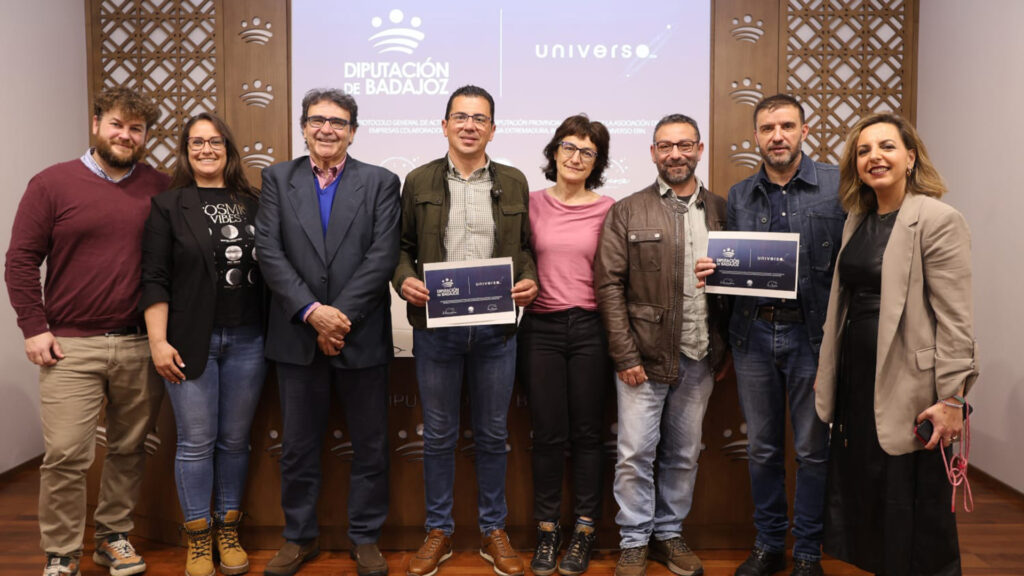 Diputación de Badajoz y la Asociación Universo EBN firman un convenio